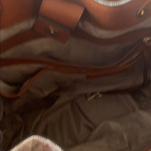 Michael Kors Jetset gathered tote-vanilla - Picture 3 of 6